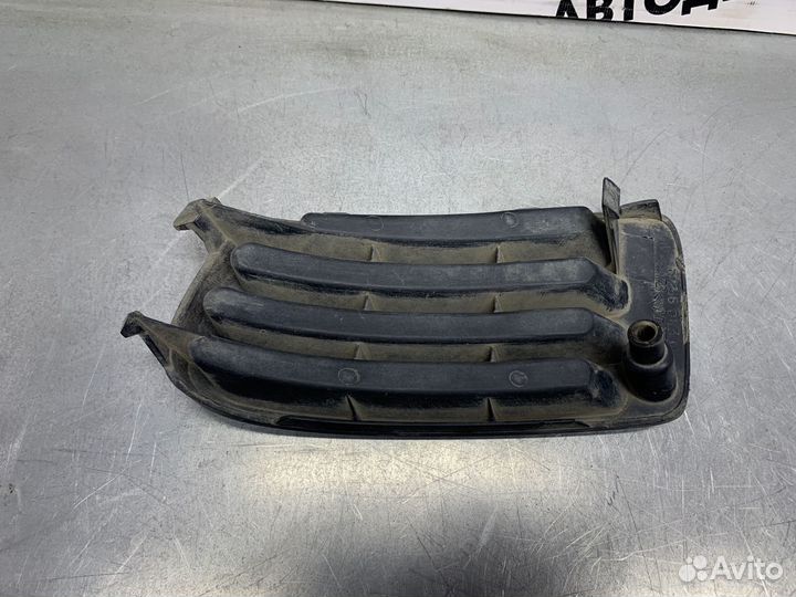 Накладка птф Nissan Pulsar N15 1998 г.в