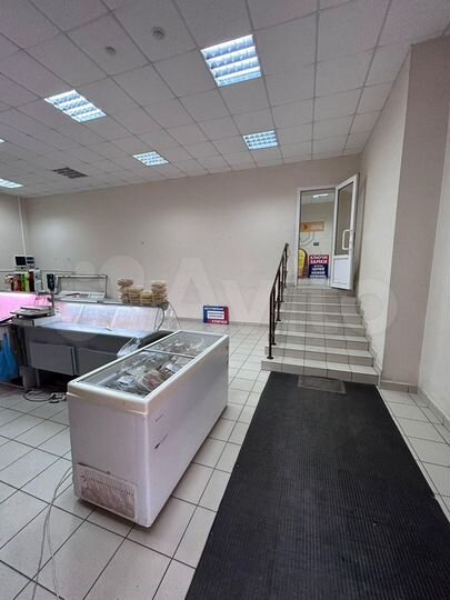 Сдам в аренду торговое помещение 150м²