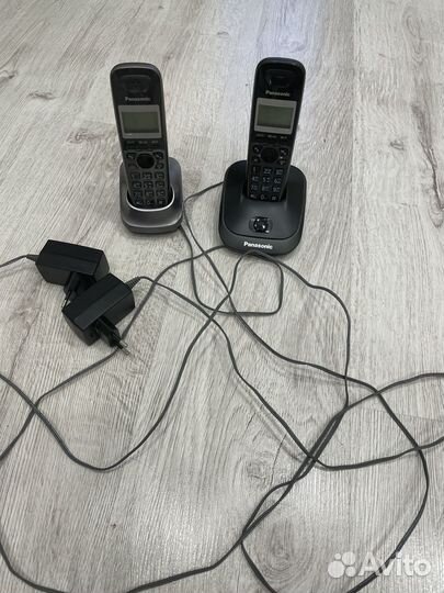 Телефон Panasonic KX-TG 2512RU2