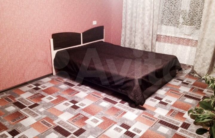 Комната 18 м² в 1-к., 6/12 эт.