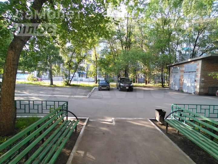 4-к. квартира, 60 м², 5/5 эт.