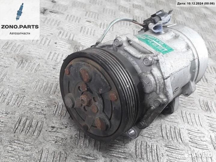 Компрессор кондиционера 1j0820803f на Volkswagen Bora