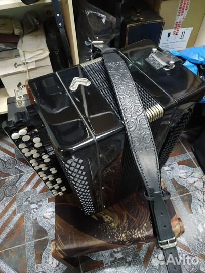 Баян цельнопланочный тульский