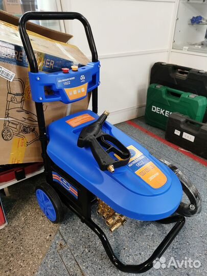 Мойка высокого давления 3.2квт 250bar Люкс