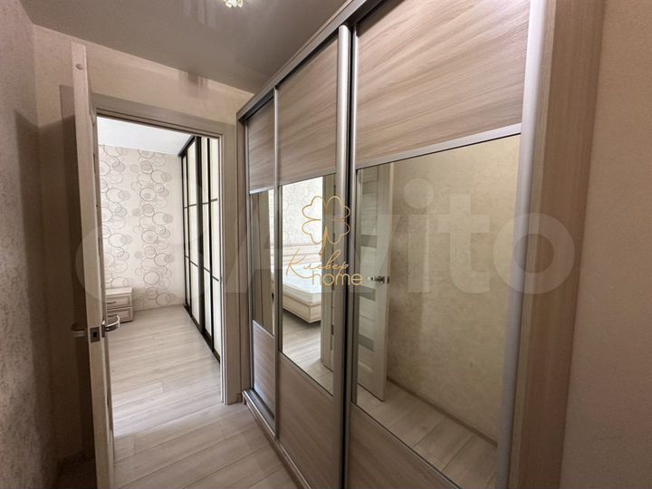 2-к. квартира, 50 м², 1/9 эт.