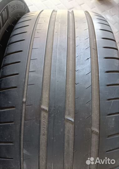Michelin Pilot Sport 4 SUV 235/50 R19 99V