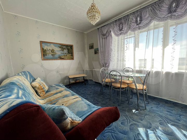 4-к. квартира, 79 м², 9/9 эт.