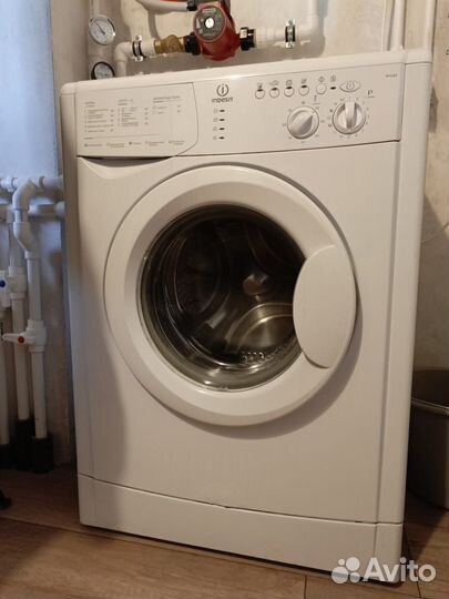 Стиральная машина Индезит wisl 82