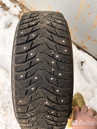 Kumho WinterCraft Ice WI31 205/60 R16 96T