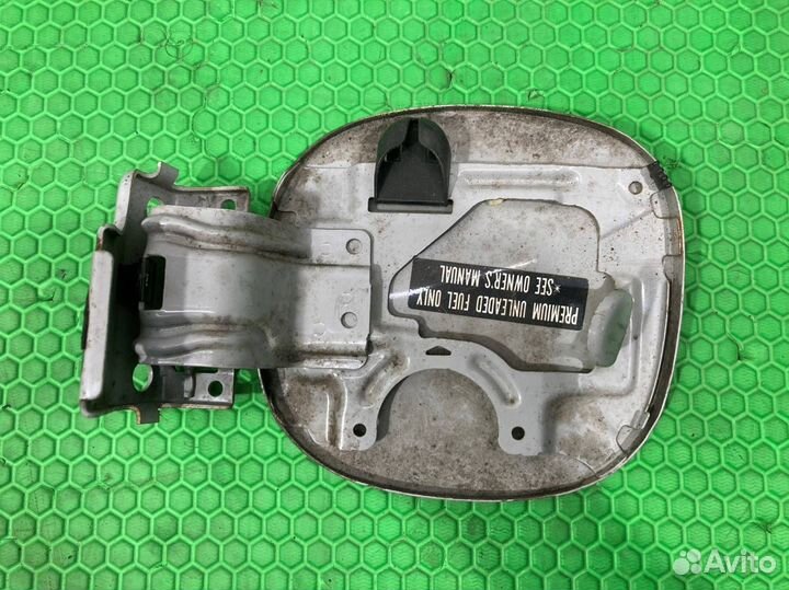 Лючок бензобака Acura Mdx YD1 J35A5 2004