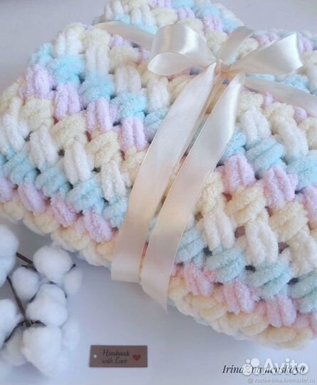 Плед детский вязаный на выписку