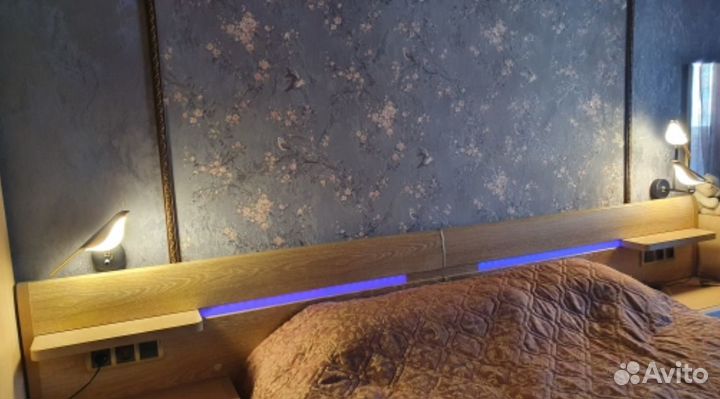 Настенный светильник / бра птичка