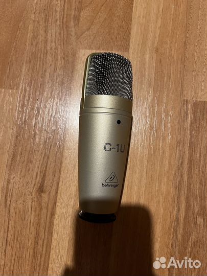 Микрофон Behringer C-1U с пантографом, попфильтром