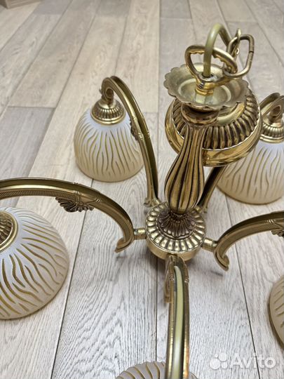 Люстра подвесная потолочная