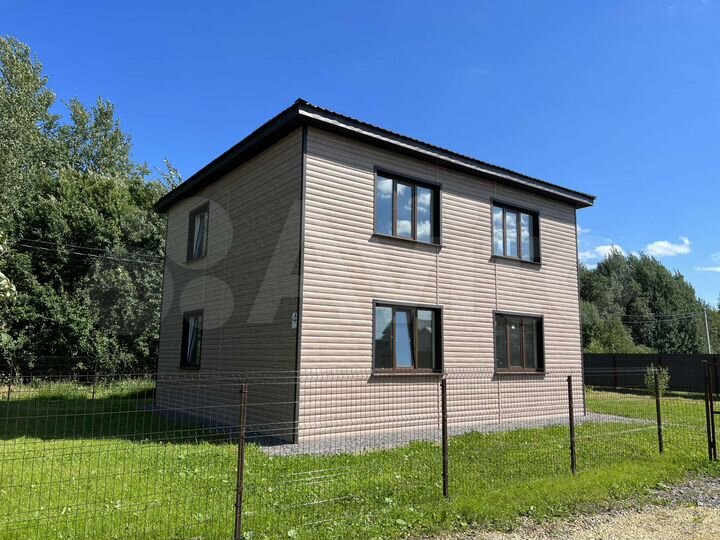 Коттедж 130 м² на участке 8 сот.