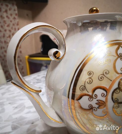 Винтажный заварочный чайник 2 л. Фарфор