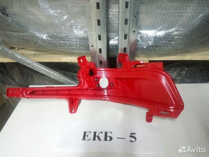 Отражатель заднего бампера левый Elantra 6 2018