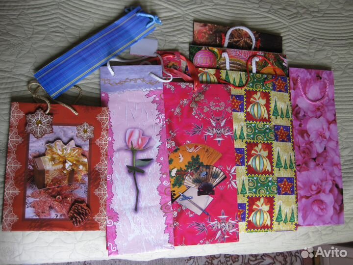 Подарочные пакеты