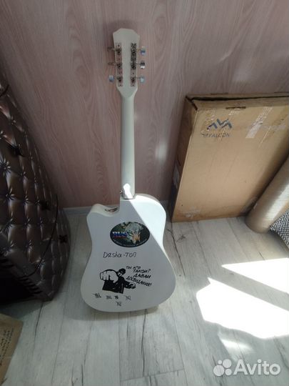 Акустическая гитара бу