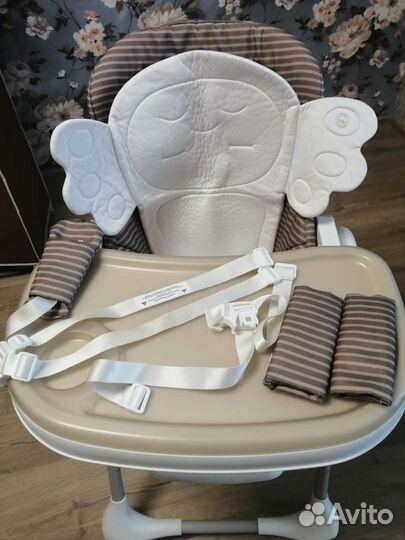 Стульчик для кормления Happy Baby Wingy, brown