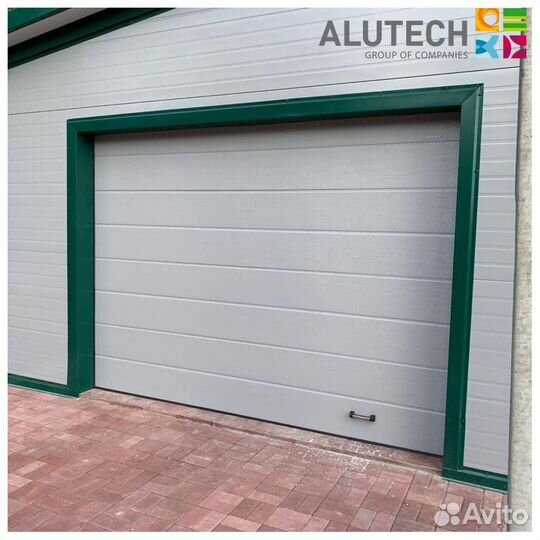 Секционные ворота alutech