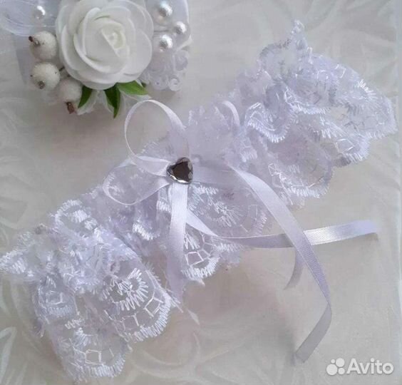 Свадебная подвязка