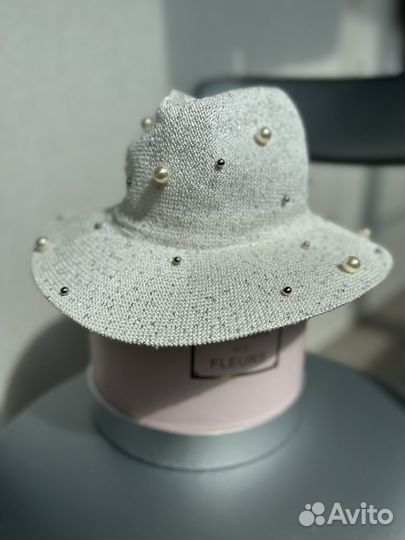 Шляпа летняя