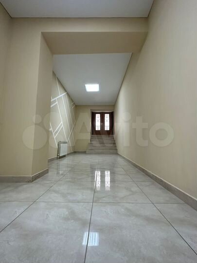 Свободного назначения, 220 м²