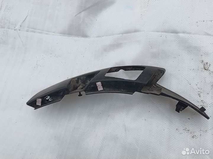 Peugeot 407 Кронштейн переднего бампера левый