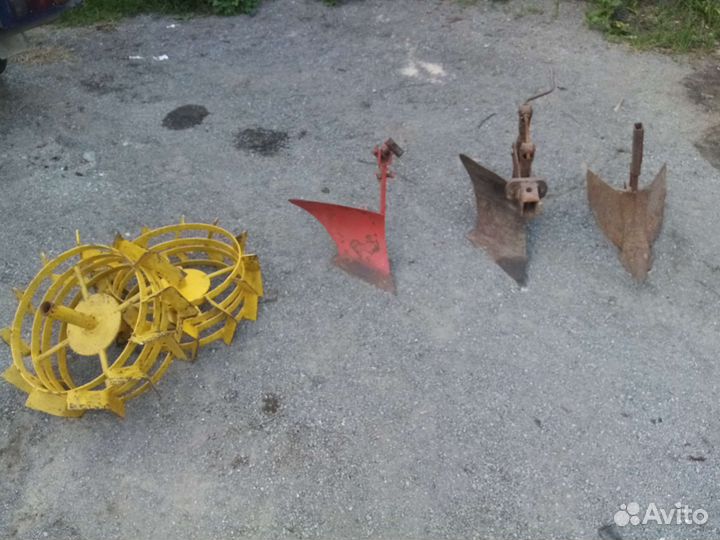 Плуг к мотоблоку