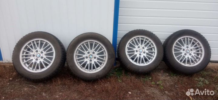 Goodyear UltraGrip 225/60 R17