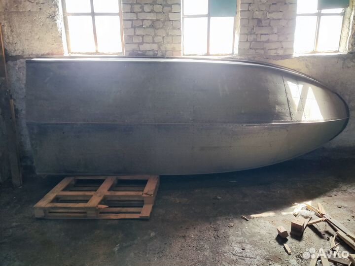 Лодка Днепр