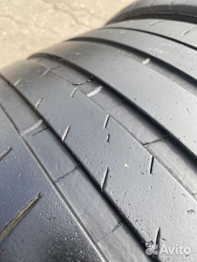 Michelin Pilot Sport 4 275/35 R21