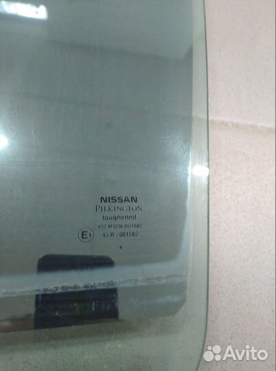 Стекло двери задней левой Nissan Almera N16 седан