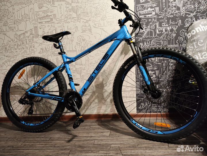 Горный велосипед stels Navigator 660 MD 27.5+ V020