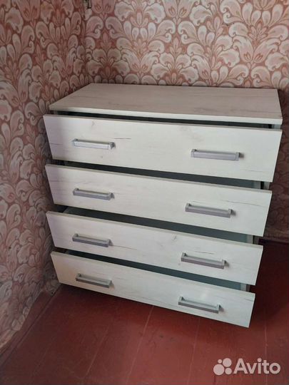 Комод деревянный для вещей и игрушек