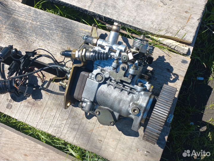 Seat/VW 1,9D 1Y тнвд Bosch 0460484101/028130110S