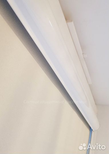 Жалюзи и рулонные шторы. Полупрозрачные и блэкаут