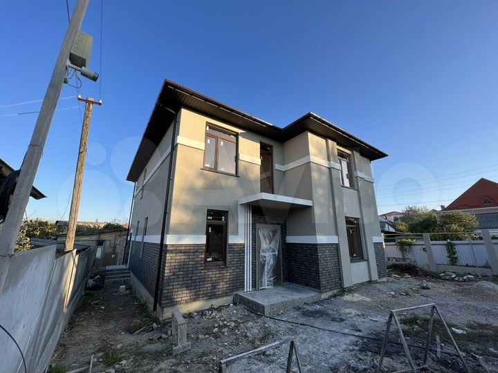 Дом 229 м² на участке 4,8 сот.