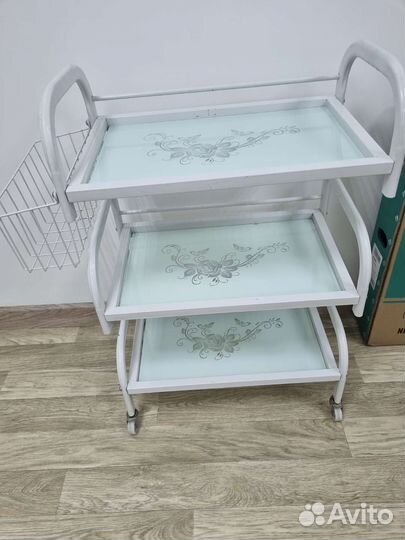 Косметологическая тележка