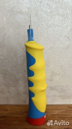 Зубная щетка Braun