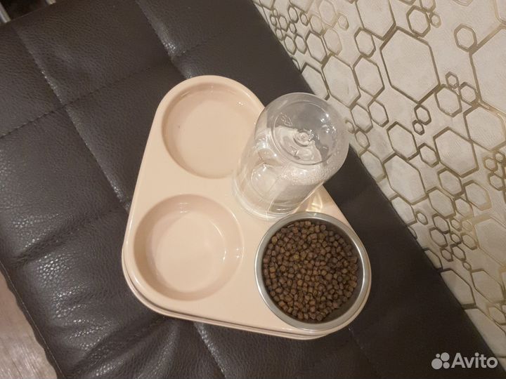 Миска для кошек