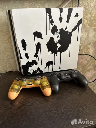 Sony PS4 pro LE 