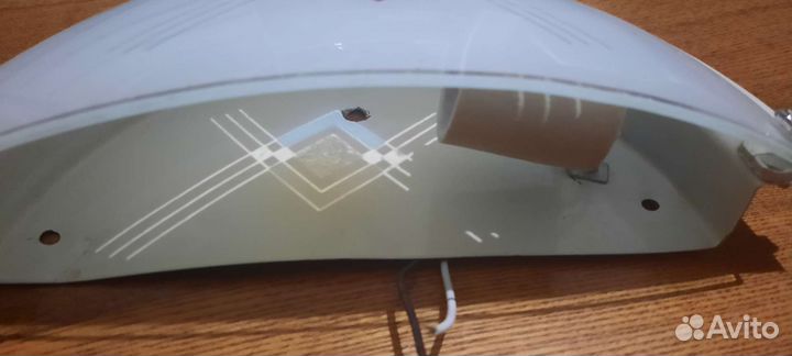 Настенный светильник бра