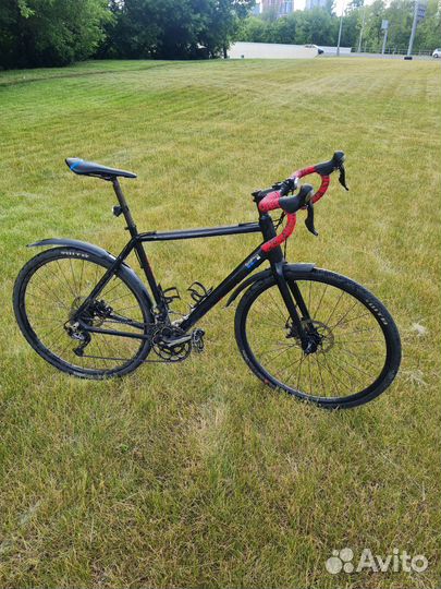 Грэвэл велосипед Mongoose