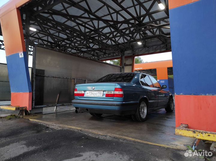 Задние фонари bmw е34