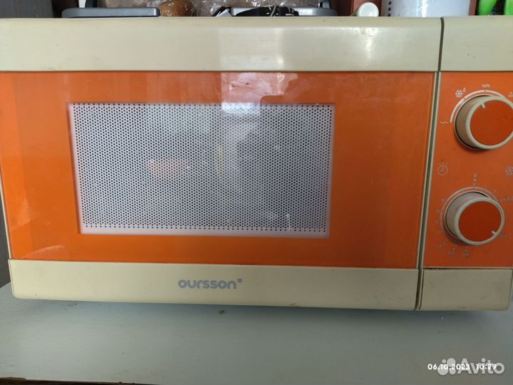 Микроволновая печь Oursson