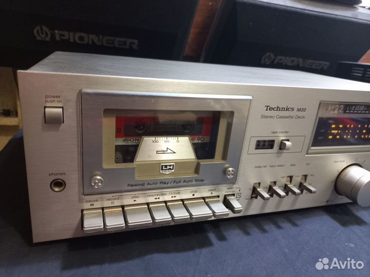 Кассетная дека Technics RS-M22