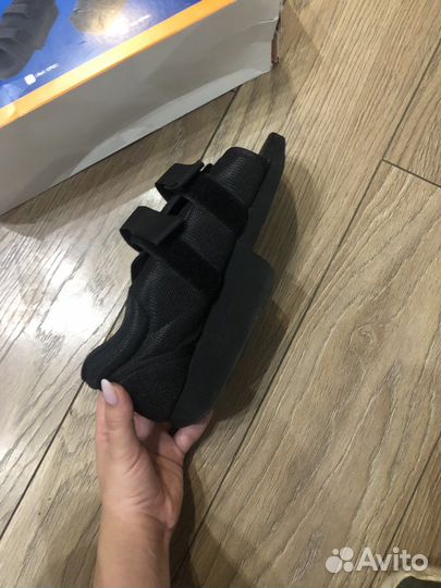 Ботинок барука послеоперационный