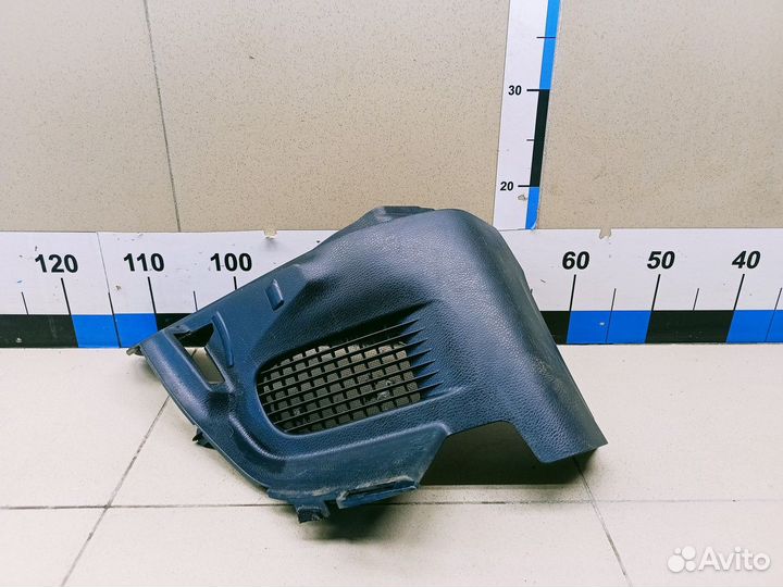 Накладка (кузов внутри) RAV 4 2013